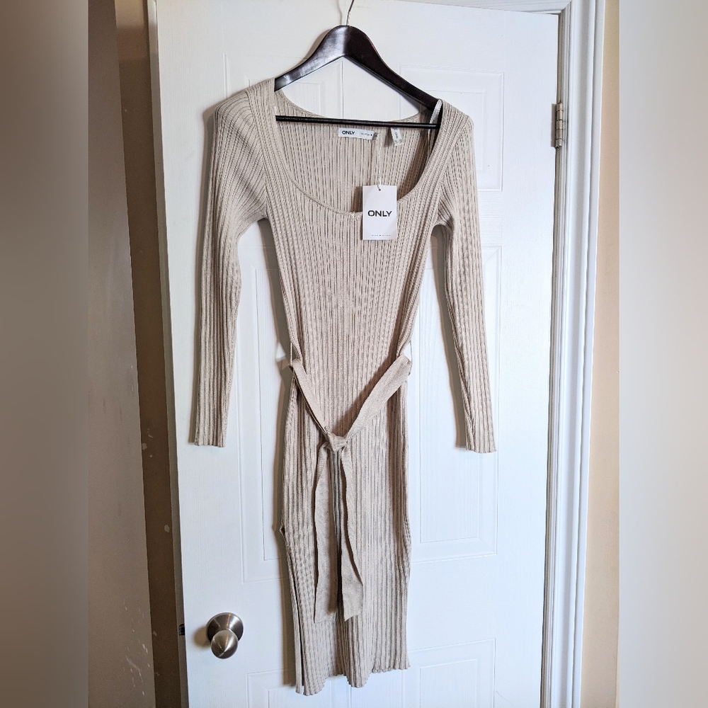 NWT - ONLY Square Neck Long Sleeve Ribbed Knit Dress Size XSmall